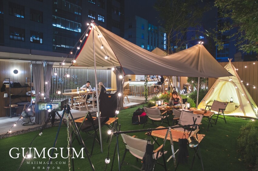 台北內湖美食｜GUMGUM NOT ONLY BEER & WINGS 雞翅啤酒吧內科店～內湖最美的戶外露營風餐酒館、超美的森林