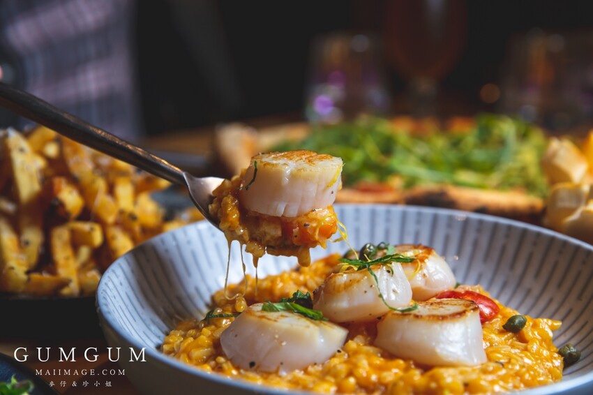 台北內湖美食｜GUMGUM NOT ONLY BEER & WINGS 雞翅啤酒吧內科店～內湖最美的戶外露營風餐酒館、超美的森林