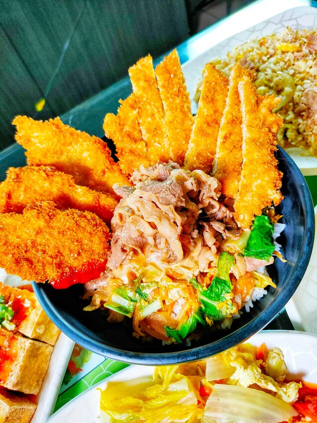 四維商圈,四維國小,大份量,文化街美食,楊梅美食,親厚食 @民宿女王芽月-美食.旅遊.全台趴趴走