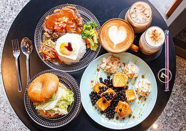 【三重美食】時光寄憶早午餐-珍珠奶茶早午餐!別的地方吃不到的特色餐點!三重捷運站三號出口旁