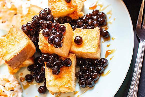 【三重美食】時光寄憶早午餐-珍珠奶茶早午餐!別的地方吃不到的特色餐點!三重捷運站三號出口旁