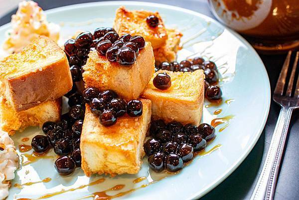 【三重美食】時光寄憶早午餐-珍珠奶茶早午餐!別的地方吃不到的特色餐點!三重捷運站三號出口旁