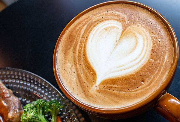 【三重美食】時光寄憶早午餐-珍珠奶茶早午餐!別的地方吃不到的特色餐點!三重捷運站三號出口旁