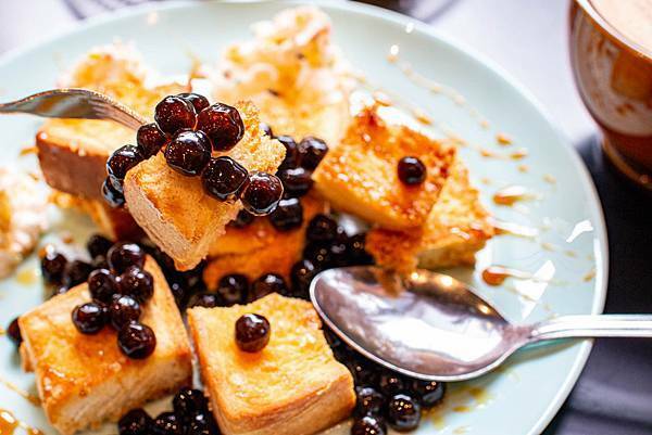 【三重美食】時光寄憶早午餐-珍珠奶茶早午餐!別的地方吃不到的特色餐點!三重捷運站三號出口旁