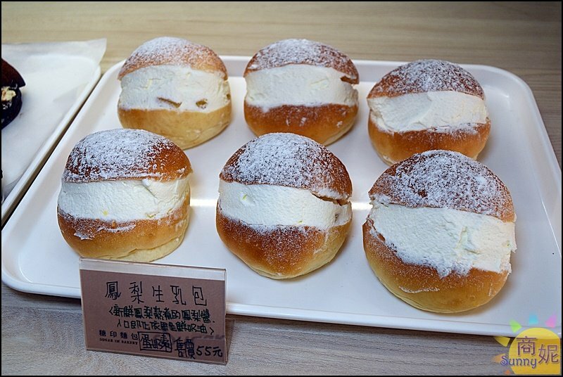 糖印麵包。IG爆紅羅馬生乳包.提拉米蘇髒髒包.肉桂捲開賣秒殺!台中爆好吃麵包推薦-商妮吃喝遊樂