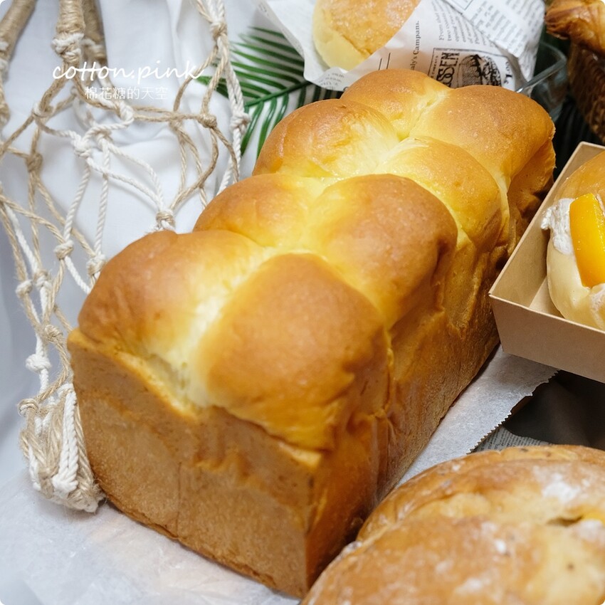 台中少見焙茶巴斯克蛋糕上架!糖印麵包芒果季商品、日本布丁同步推出 - 棉花糖的天空