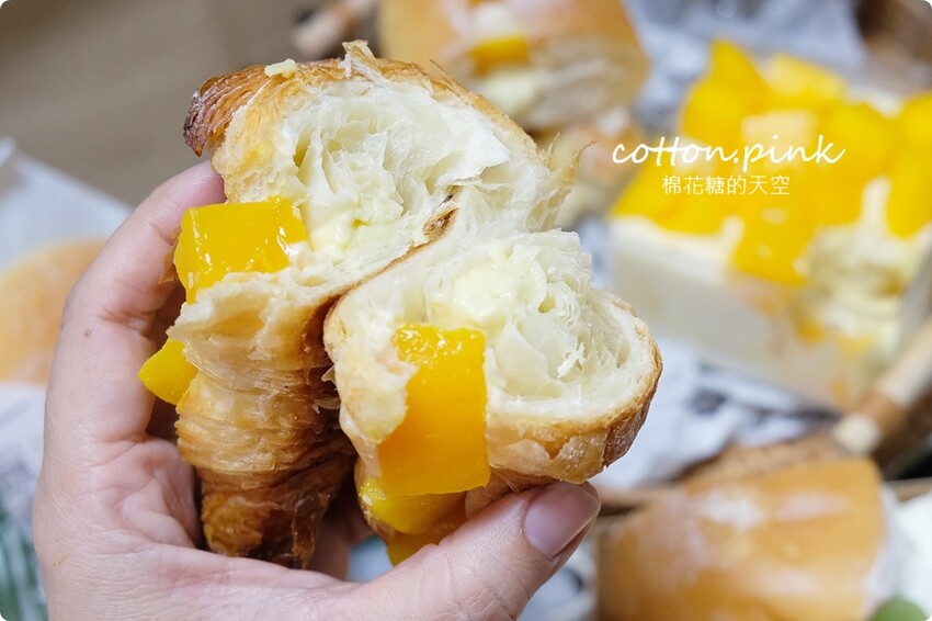 台中少見焙茶巴斯克蛋糕上架!糖印麵包芒果季商品、日本布丁同步推出 - 棉花糖的天空