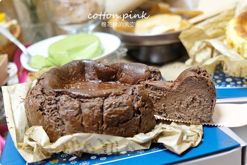 台中少見焙茶巴斯克蛋糕上架!糖印麵包芒果季商品、日本布丁同步推出 - 棉花糖的天空