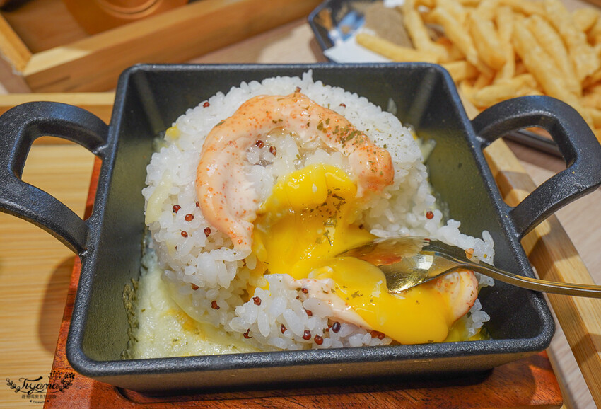 台南網美餐廳|丸飯食事處,全新料理「紙豆腐鍋」登場囉!! @緹雅瑪 美食旅遊趣