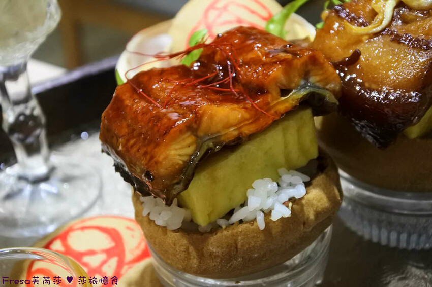 台南美食【丸飯食事處】丸碰餅結合烤鰻魚和東坡肉玉子燒太可愛又好吃│北門商圈│中西區美食 - Fresa芙芮莎♥莎旅憶食