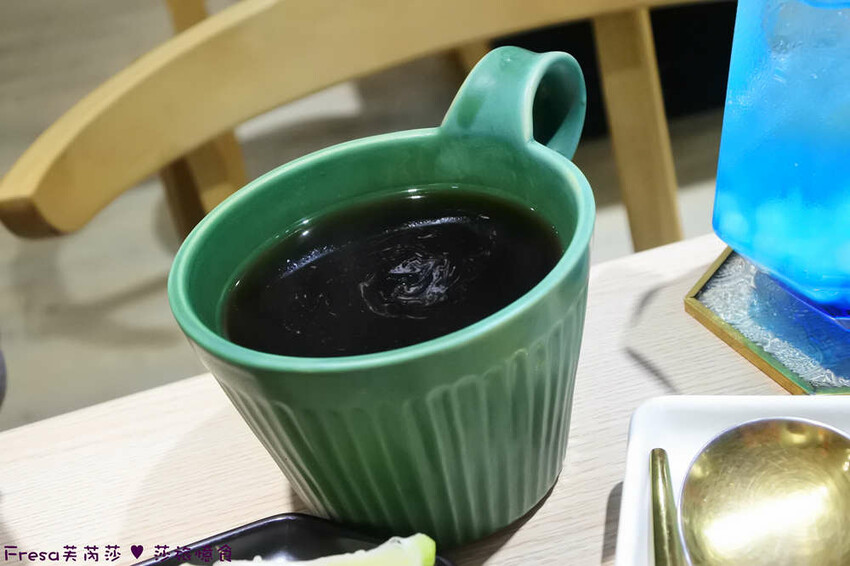 台南美食【丸飯食事處】丸碰餅結合烤鰻魚和東坡肉玉子燒太可愛又好吃│北門商圈│中西區美食 - Fresa芙芮莎♥莎旅憶食