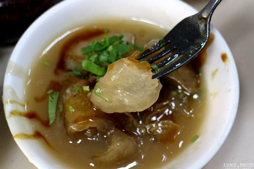 南投縣竹山鎮低溫油泡肉圓滑Q外皮不油膩 扎實肉塊超唰嘴 肉圓節比賽全國第三名 冰涼三色冰更是不能錯過