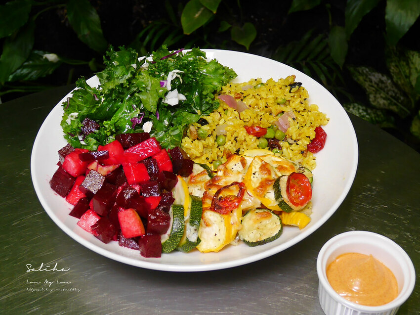 台北小巨蛋沙拉上班族午餐Salad Den彩虹沙拉大份量早午餐下午茶蔬食素食美食 台北小巨蛋沙拉上班族午餐Salad Den彩虹沙拉大份量早午餐下午茶蔬食素食美食