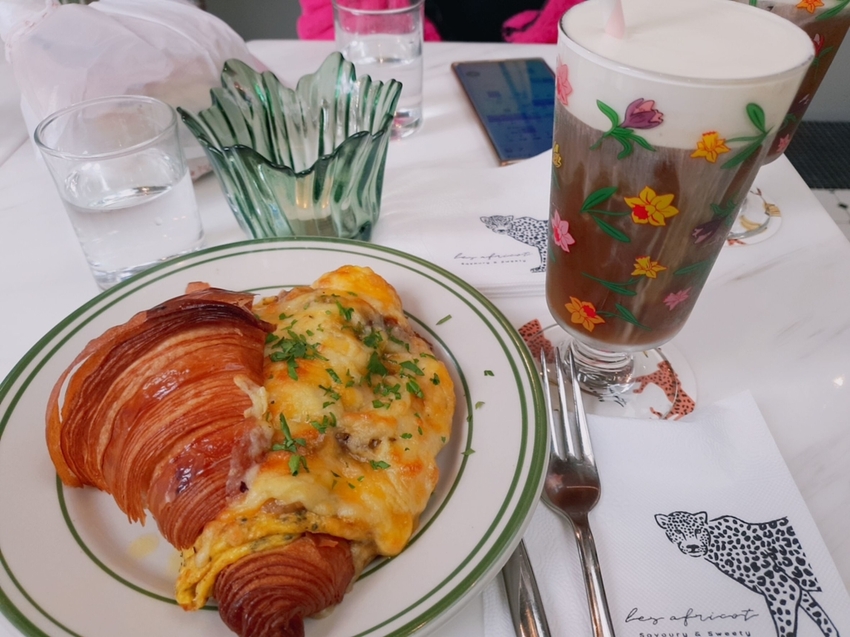 235499.jpg - 【台北.東門】Lesafricot東門新開幕網美餐廳。寵物友善需裝提籠。北非風格超級好拍+食物好吃