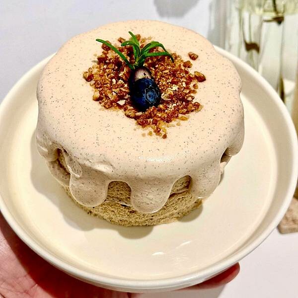 「七葑」戚風蛋糕獨特焦糖堅果醬，甜蜜口感炸裂！