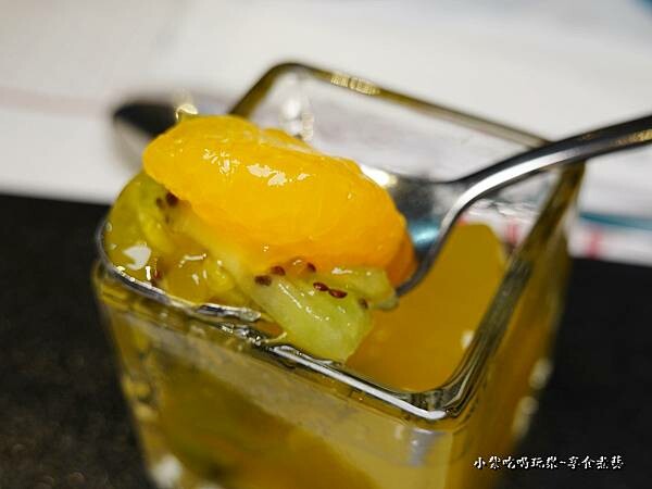 鮮蝦時蔬佐晶凍-西堤南華店 (2).jpg