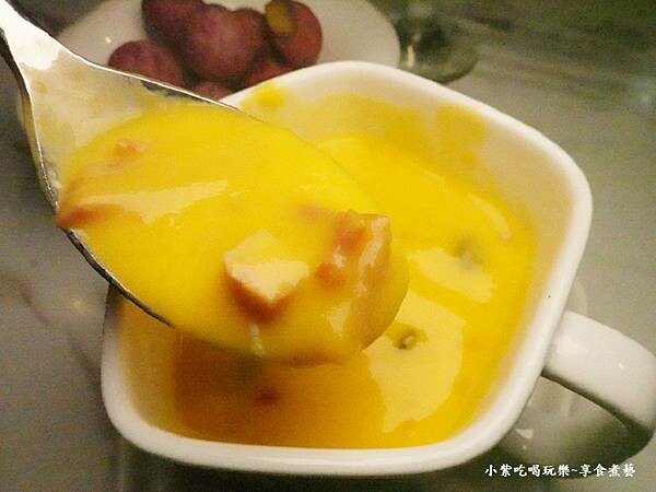 培根南瓜濃湯-2025西堤牛排桃園南華店 (1).jpg 培根南瓜濃湯-2025西堤牛排桃園南華店 (1).jpg