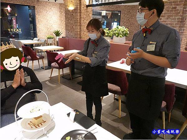 生日慶生-西堤牛排南華店 (1).jpg