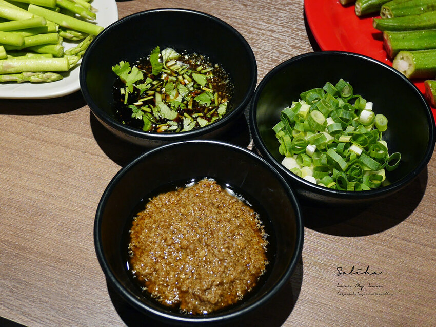 新北板橋氣氛好火鍋店雅香石頭火鍋黃金沙茶必看用餐優惠壽星優惠生日 (1)