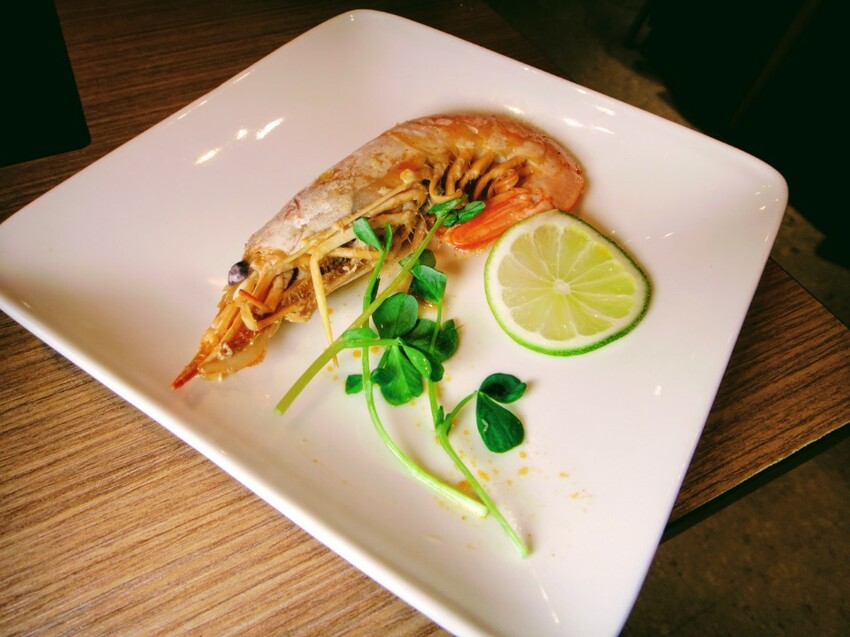 【美食】大橋頭火鍋推薦「荖子鍋」大同區火鍋推薦，新鮮製麵無限供應、20種海陸主食