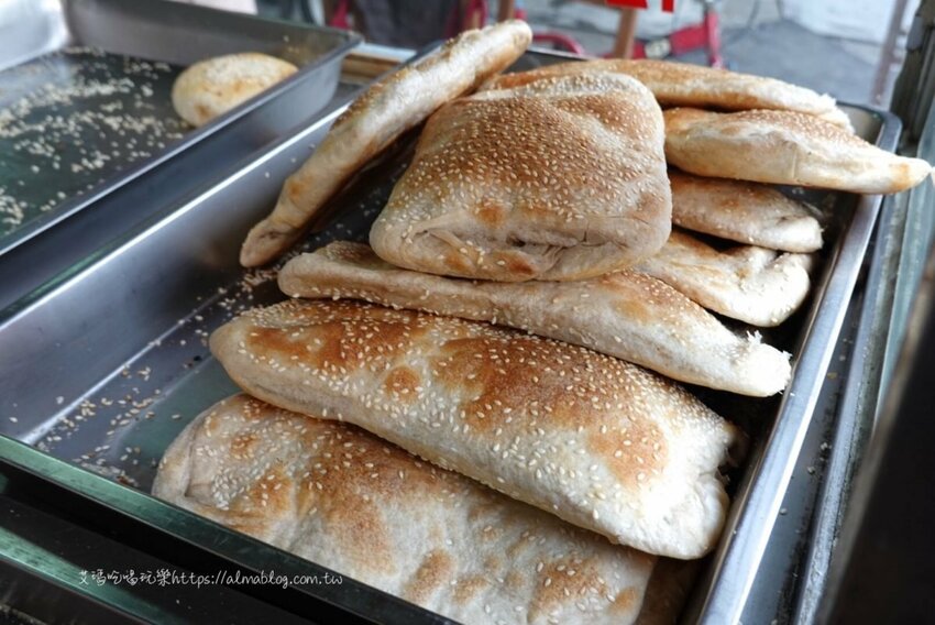 全桃園最大的燒餅！只賣早上每人限量五個．燒餅、酥餅通通只要12元 - 艾瑪▪ 享受吃喝玩樂札記