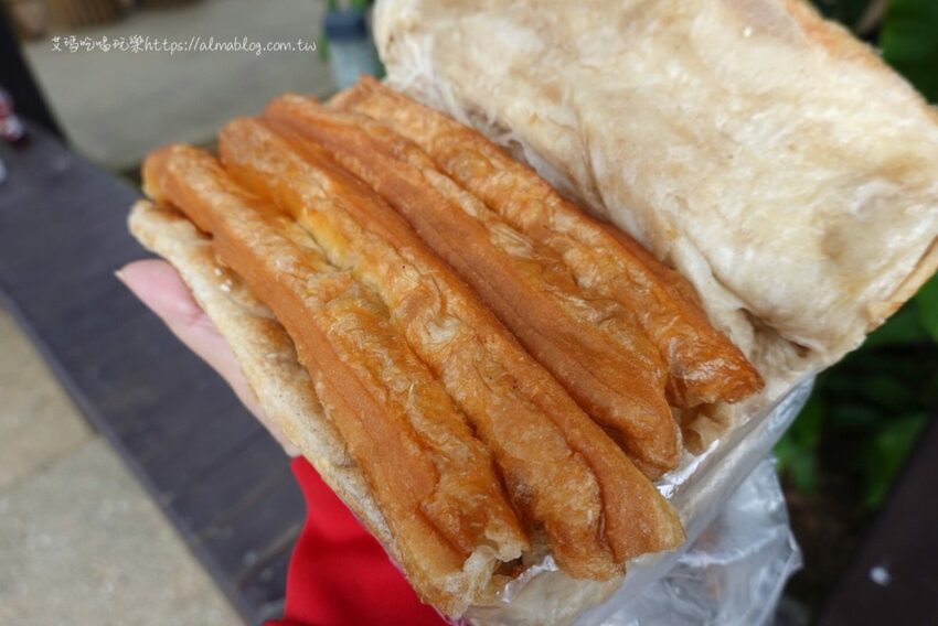 全桃園最大的燒餅！只賣早上每人限量五個．燒餅、酥餅通通只要12元 - 艾瑪▪ 享受吃喝玩樂札記