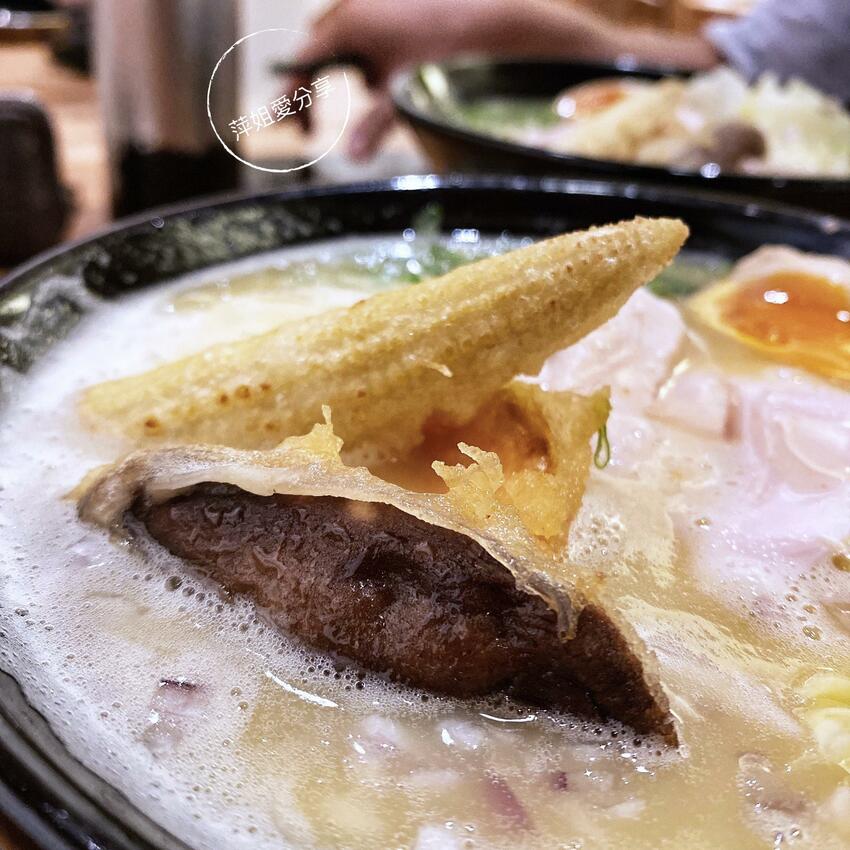 [台中西區] 巷弄美食推薦！らーめん七面鳥｜超濃厚雞湯拉麵