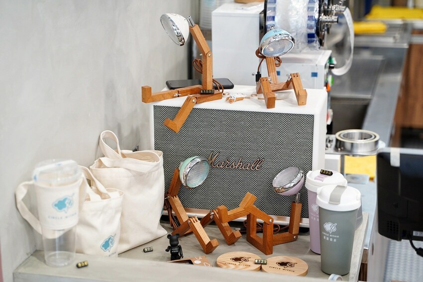 【圈圈微森-竹北三民店】新竹最愛的手搖飲料店『圈圈微森 Circle Within』也插旗竹北啦!還推出了全新的小雲朵芝士奶蓋系列~