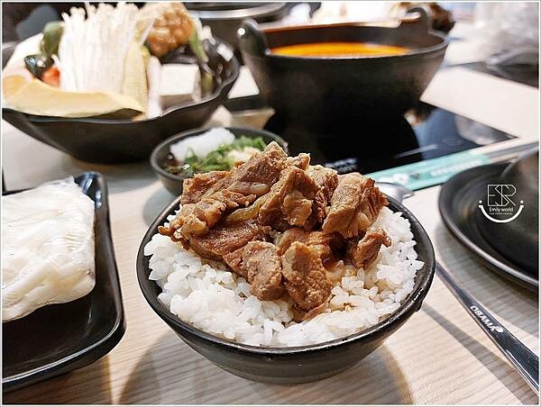 超有肉涮涮屋 龍潭店 (13).jpg