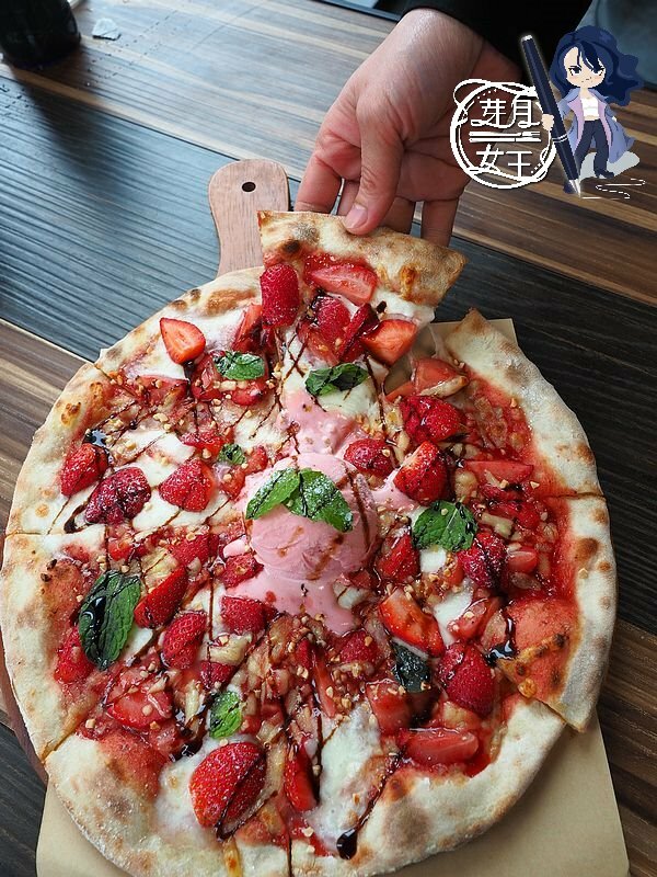 15盎司牛排,中茂新天地美食,好拍照,帕朵拉義式餐廳,桃園下午茶,桃園披薩,桃園美食,桃園藝文特區美食,素食,網美,義大利麵,草莓披薩 @民宿女王芽月-美食.旅遊.全台趴趴走