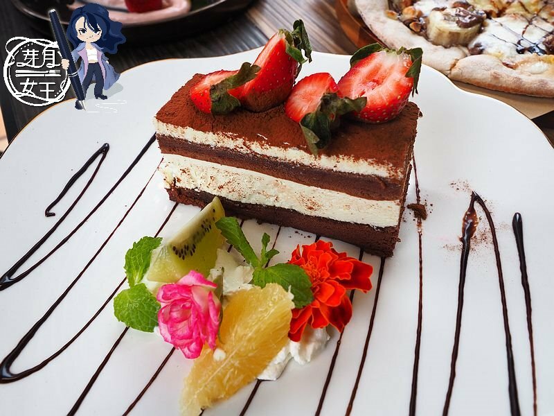 15盎司牛排,中茂新天地美食,好拍照,帕朵拉義式餐廳,桃園下午茶,桃園披薩,桃園美食,桃園藝文特區美食,素食,網美,義大利麵,草莓披薩 @民宿女王芽月-美食.旅遊.全台趴趴走