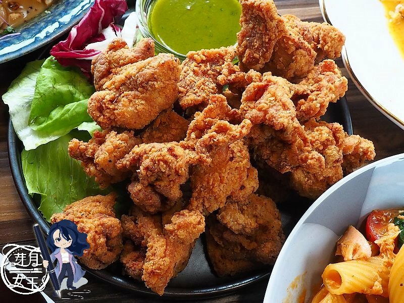 15盎司牛排,中茂新天地美食,好拍照,帕朵拉義式餐廳,桃園下午茶,桃園披薩,桃園美食,桃園藝文特區美食,素食,網美,義大利麵,草莓披薩 @民宿女王芽月-美食.旅遊.全台趴趴走