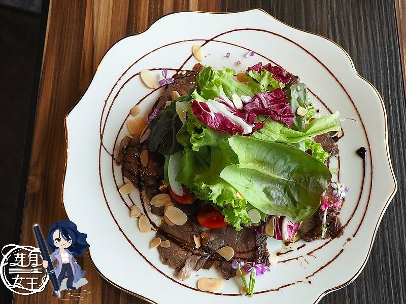 15盎司牛排,中茂新天地美食,好拍照,帕朵拉義式餐廳,桃園下午茶,桃園披薩,桃園美食,桃園藝文特區美食,素食,網美,義大利麵,草莓披薩 @民宿女王芽月-美食.旅遊.全台趴趴走