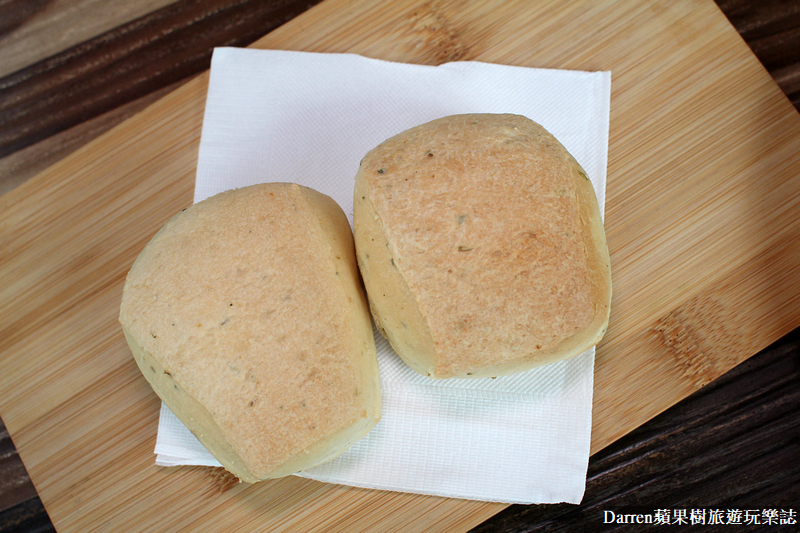 帕朵拉義式餐廳|桃園藝文特區中茂新天地美食/機器人送餐拍照打卡餐廳 菜單