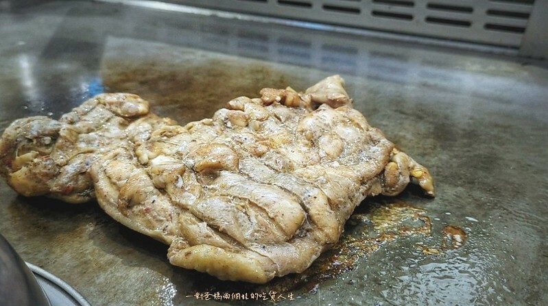 高雄夢時代 雞料理美食『發肉覓FLM』鐵板烤物 高雄夢時代 雞料理美食『發肉覓FLM』鐵板烤物