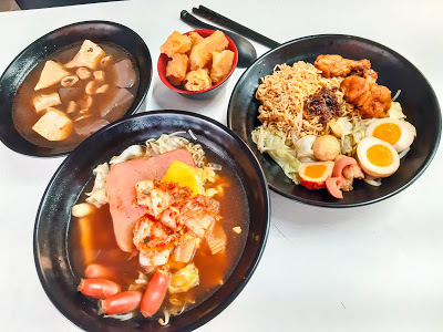 【新北新莊】平價小吃推薦︰新貳拾壹食堂，菜單推薦、必吃料理麻辣鴨血、炒泡麵、麻辣臭豆腐，捷運丹鳳站必吃滷味