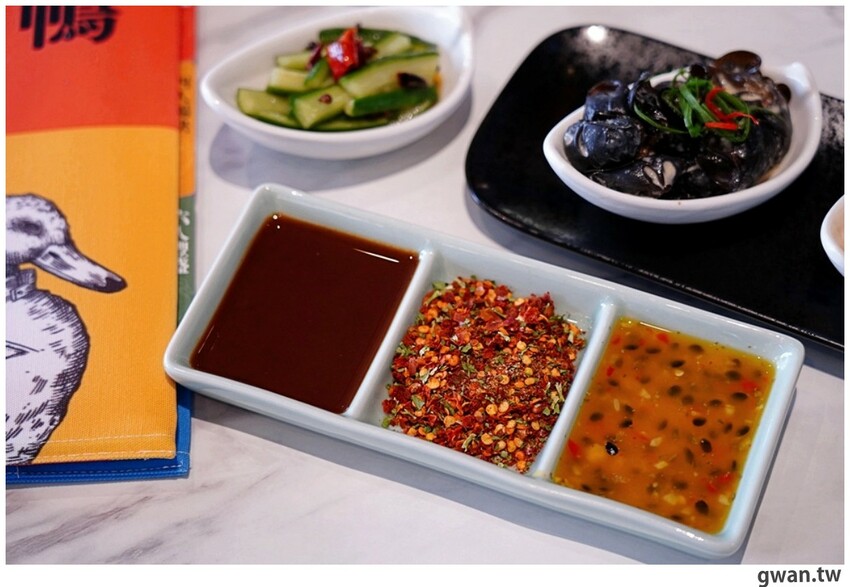 王品集團新店插旗公益路！桌邊片鴨超吸睛，限量烤鴨想吃記得先預訂喔~