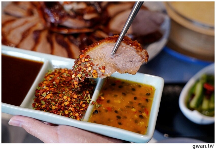 王品集團新店插旗公益路！桌邊片鴨超吸睛，限量烤鴨想吃記得先預訂喔~