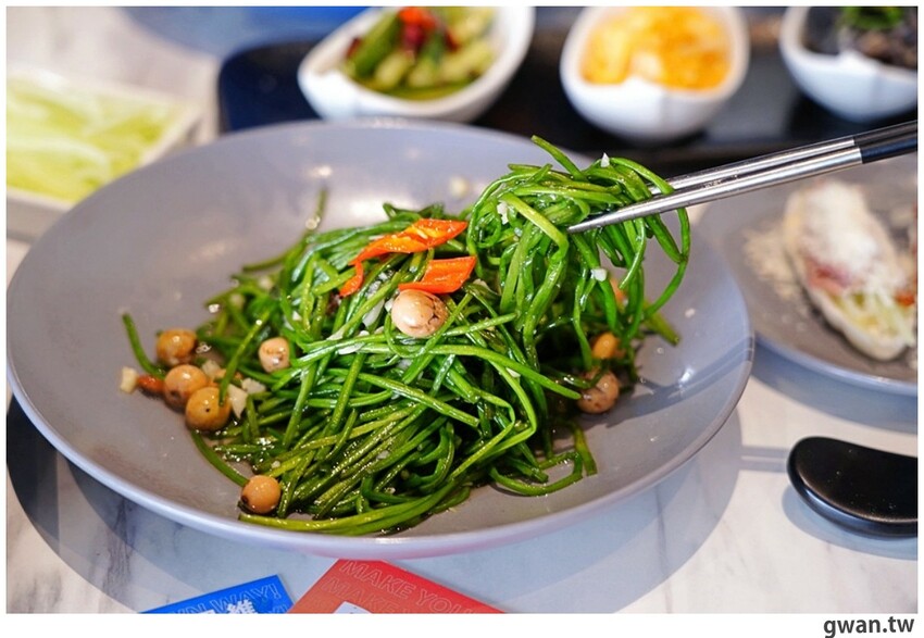 王品集團新店插旗公益路！桌邊片鴨超吸睛，限量烤鴨想吃記得先預訂喔~