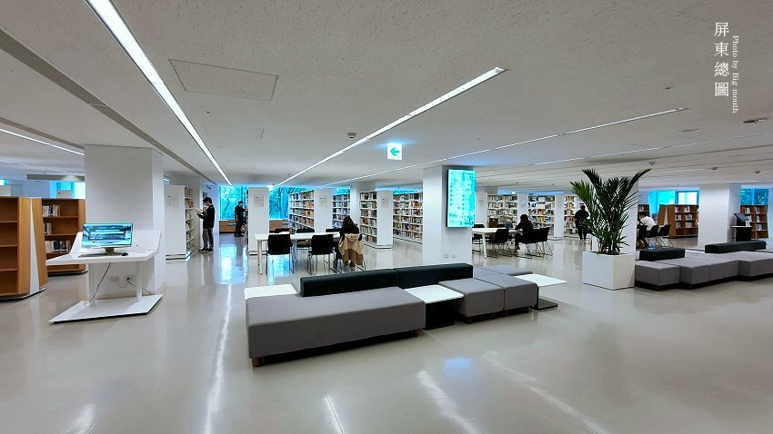 【屏東景點】屏東圖書館總館.絕美!南台灣最美森林圖書館!