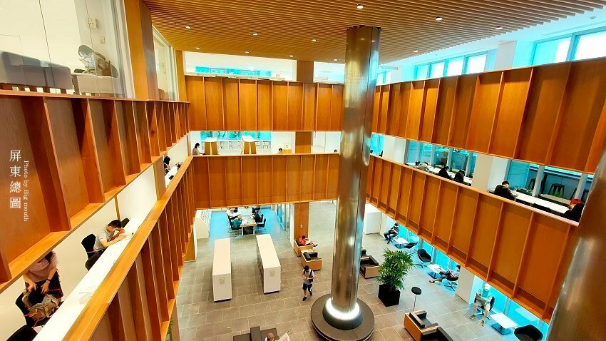 【屏東景點】屏東圖書館總館.絕美!南台灣最美森林圖書館!