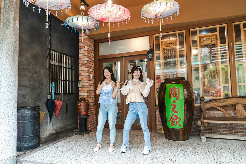 苗栗縣公館鄉苗栗縣｜公館鄉｜工藝行旅第一站從美食開始，「陶之飲」傳承三代的道地客家美味，搭配訂製陶器食器，讓吃飯