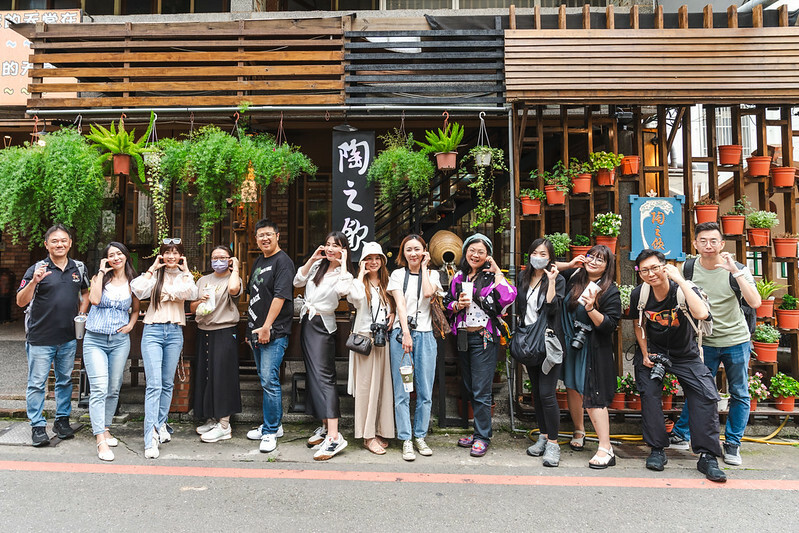 苗栗縣公館鄉苗栗縣｜公館鄉｜工藝行旅第一站從美食開始，「陶之飲」傳承三代的道地客家美味，搭配訂製陶器食器，讓吃飯