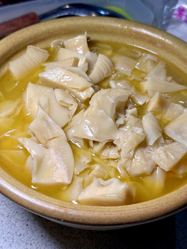 苗栗縣公館鄉苗栗縣｜公館鄉｜工藝行旅第一站從美食開始，「陶之飲」傳承三代的道地客家美味，搭配訂製陶器食器，讓吃飯