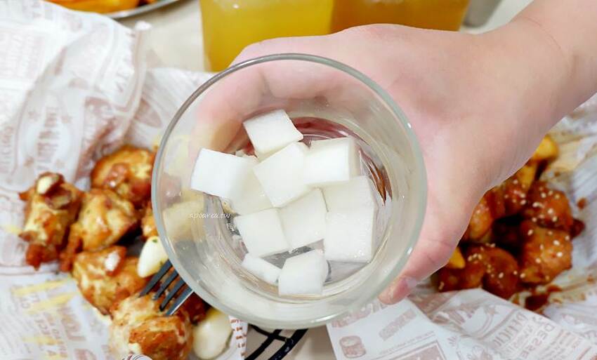 懂滋咚吃韓風早午餐。人氣韓式料理全時段供應，銅板價特色糖餅年糕串，近中國醫藥大學中友百貨 - 🍎 蘋果話日常🍎