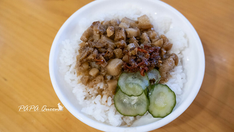 台中小吃必吃羅家古早味！麻油腰子湯 肉燥飯超好評。