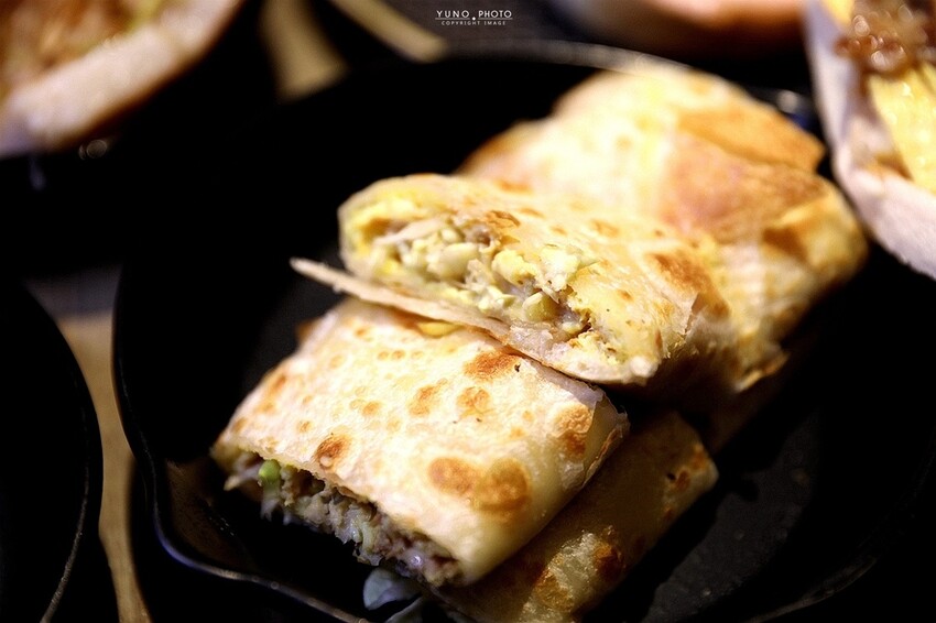 體重破錶也要吃!鐵鍋酥皮爆漿芋泥乳酪蛋餅 超人氣早午餐店推薦|早吧 Morning Bar 伊通店(捷運松江南京站