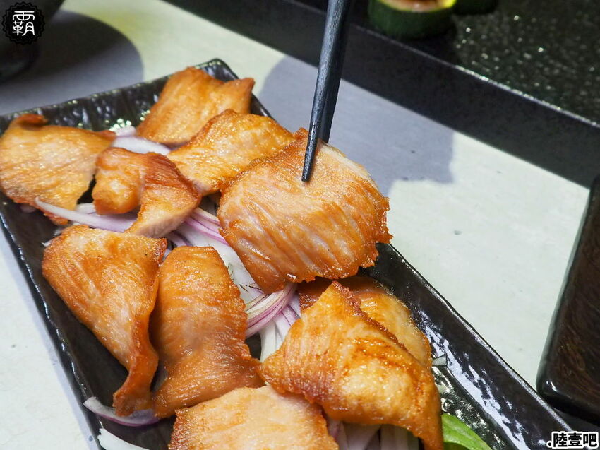 隱藏在市區的解憂秘所！點陸壹吧串燒餐酒館，點解憂特調配串燒，生啤無限暢飲~