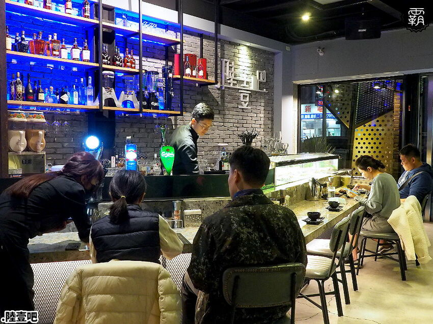 隱藏在市區的解憂秘所！點陸壹吧串燒餐酒館，點解憂特調配串燒，生啤無限暢飲~