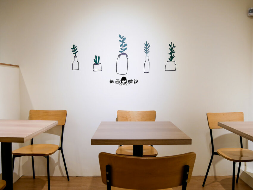 板橋站不限時咖啡廳推薦》Foliage cafe●溫馨咖啡廳裡的每日南洋料理驚喜 全新開幕不限時咖啡廳 板橋寵物友善餐廳 板橋美食/板橋餐廳 - 軟西,遊記
